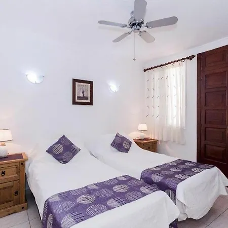 Apartman Victoria Court - 1 Bed Pool & Sea View *